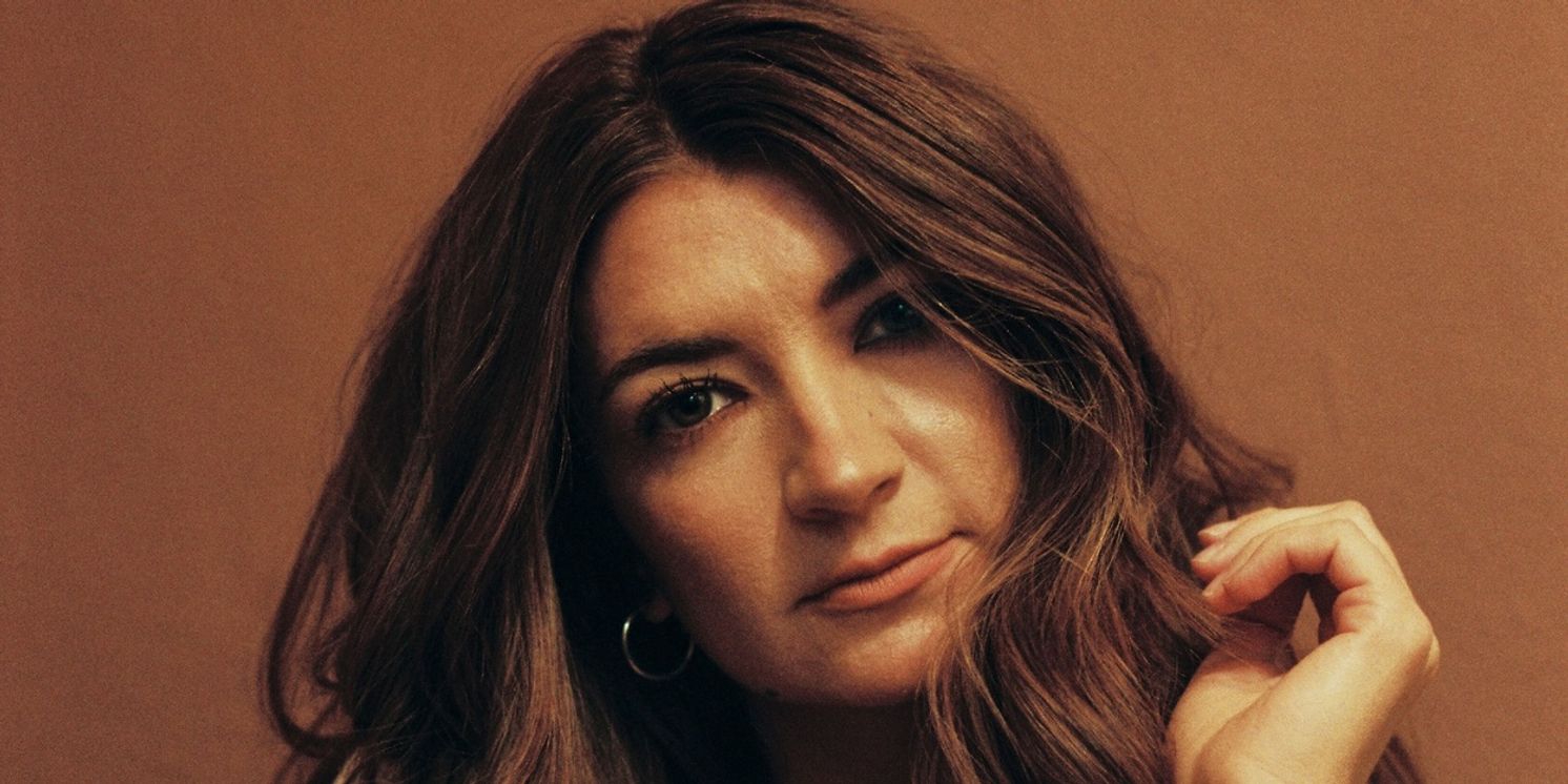 Tenille Townes Adds New Dates to Intimate 'Living Room Tour'  Image