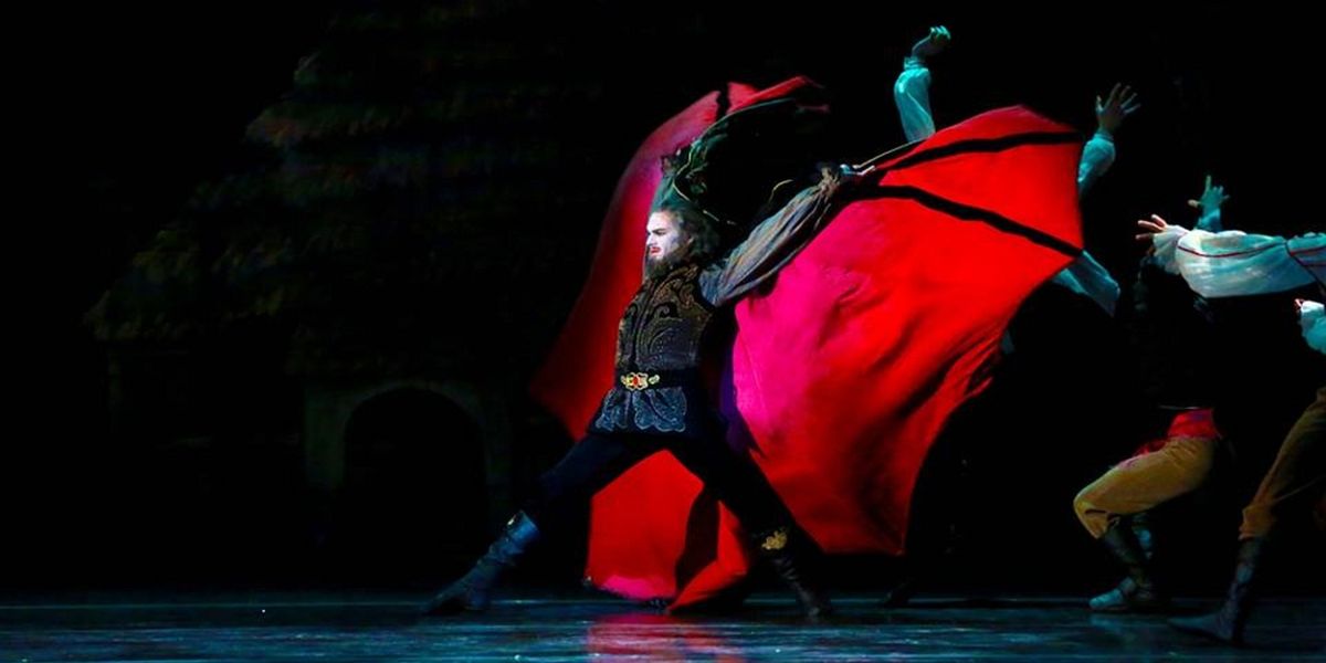 Texas Ballet Theater Opens Season With DRACULA