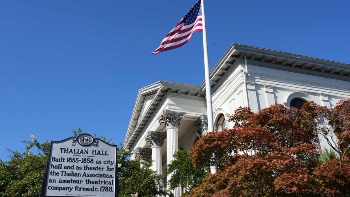 Thalian Hall To Host U.S. Fleet Forces Band Brass Quintet