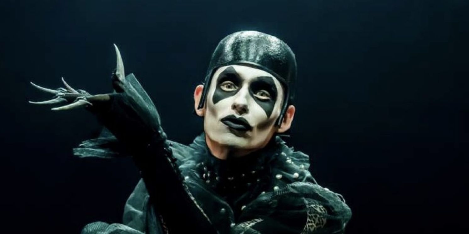 The British Hat Guild Hosts SHOWTIME FOR HATS Exhibit  Image