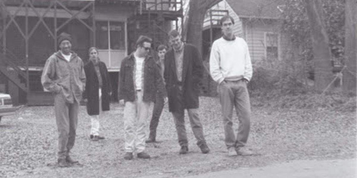 The Connells Release Live Acoustic Version of 'Running Mary' From 30th Anniversary Reissue of Breakthrough Album 'Ring'