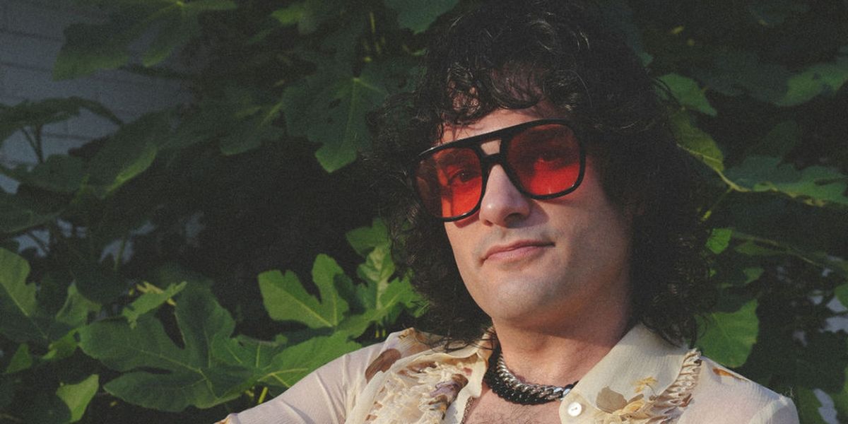 The Dirty Shirts Ignite The Rock Music Scene With New Single 'Gin & Roses'