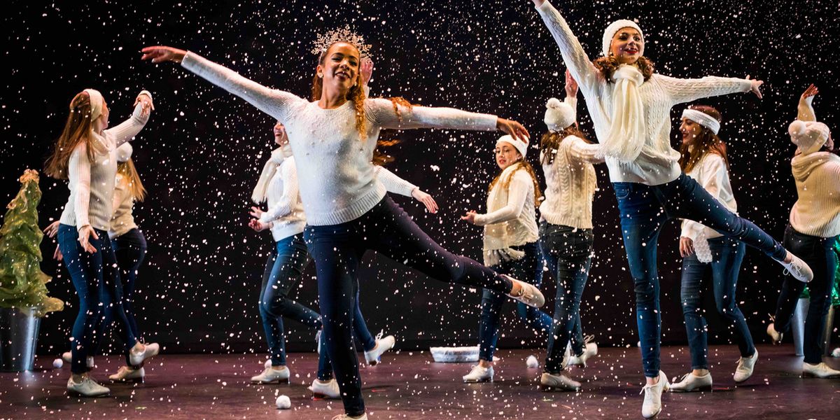 The Lady Hoofers' THE TAPCRACKER to Return For A Limited Engagement at the Suzanne Roberts Theatre