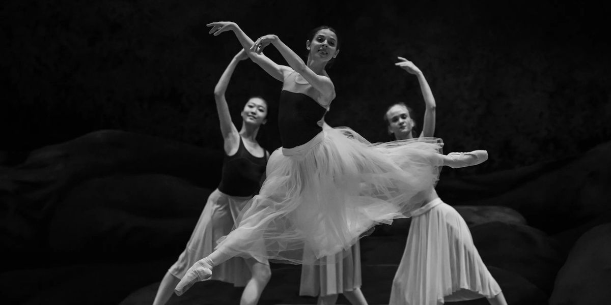 The National Theatre in Prague Hosts DANCE ON, An Open On-Stage Rehearsal of THE NUTCRACKER