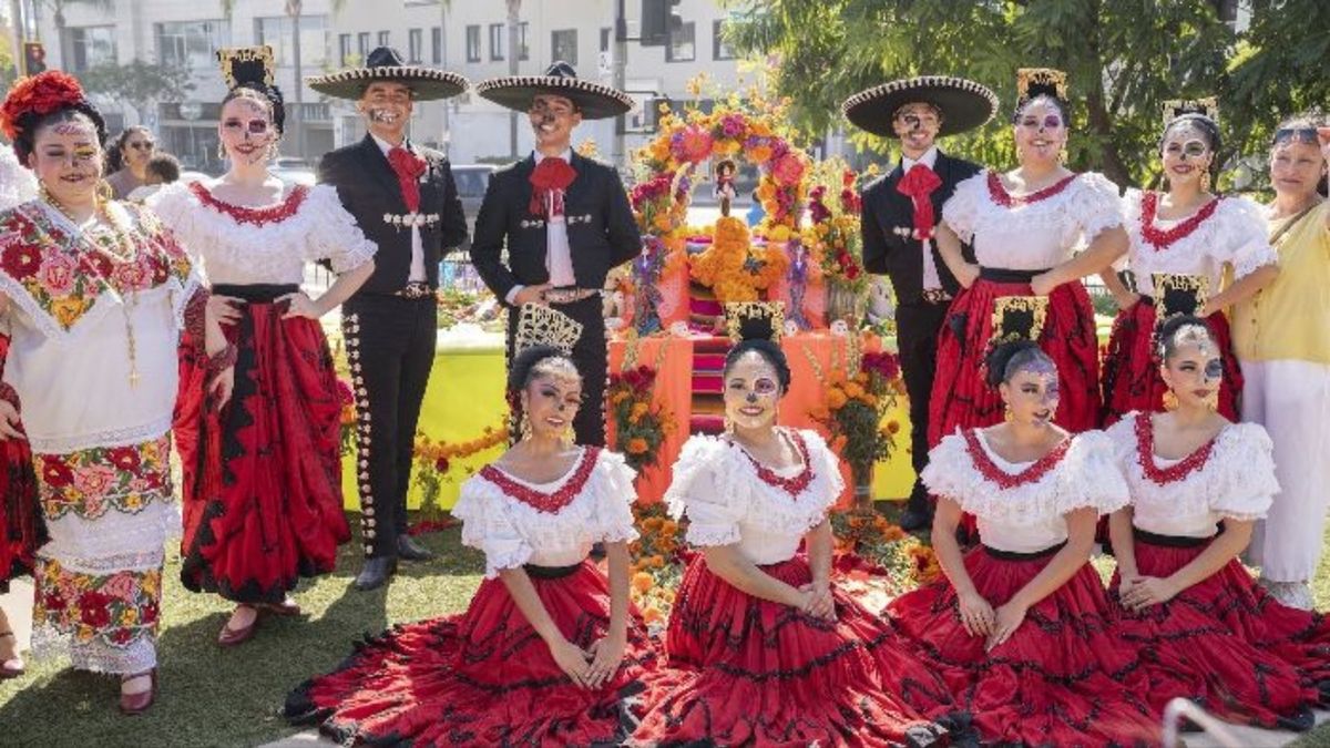 The Wallis Will Present Family Fest Día de los Muertos