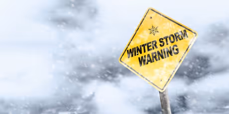 Theaters Cancel Performances Due to Severe Weather - Updating Live Photo