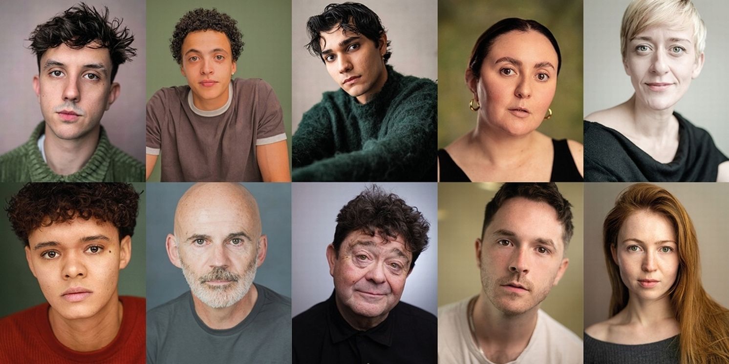 Cast Set for TWELFTH NIGHT at Theatr Clwyd  Image