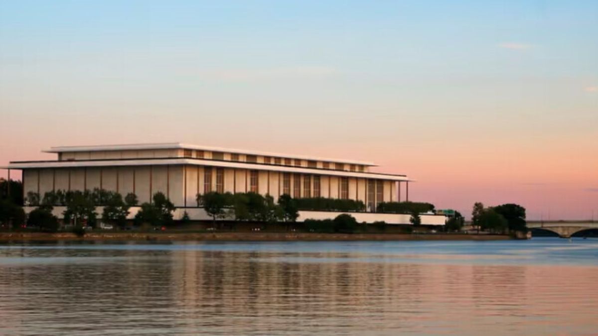 Thousands Protest Outside Kennedy Center In Support Of Hands Off The Arts