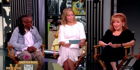 Timothy White Visits THE VIEW to Discuss Memoir LIFE THROUGH MY LENS Photo