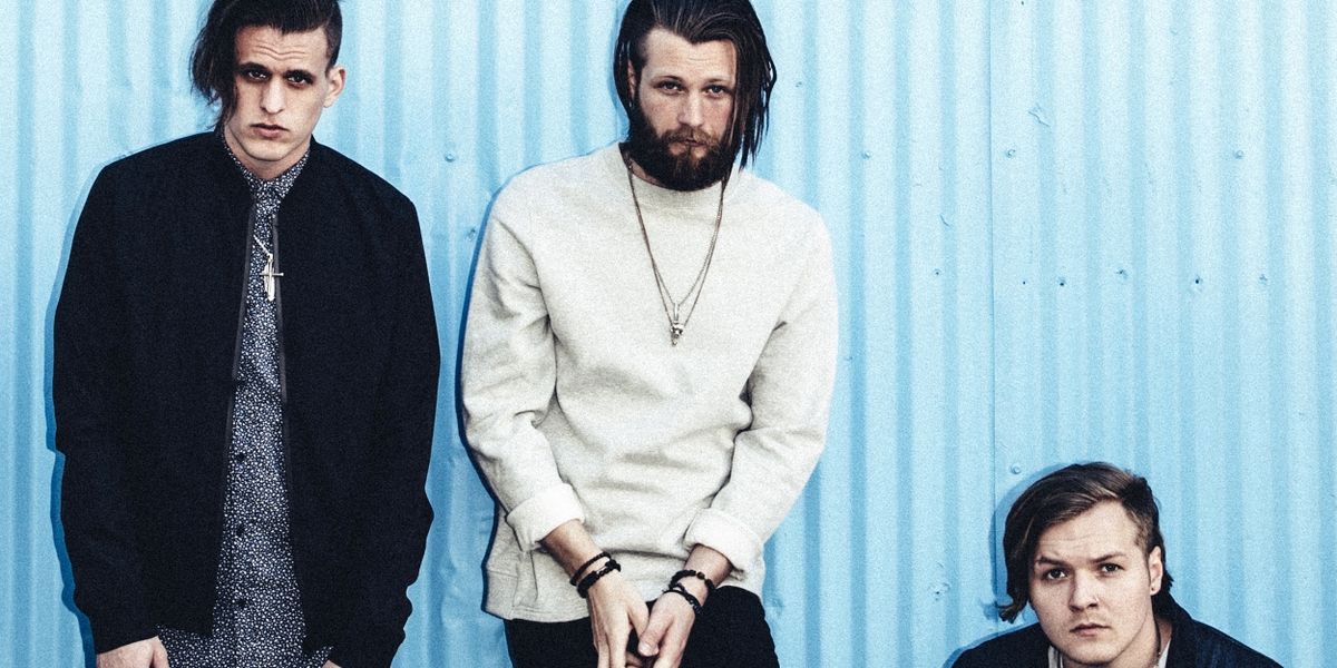 Too Close To Touch Unveil New Single 'Hopeless' Feat. Telle Smith (The Word Alive)