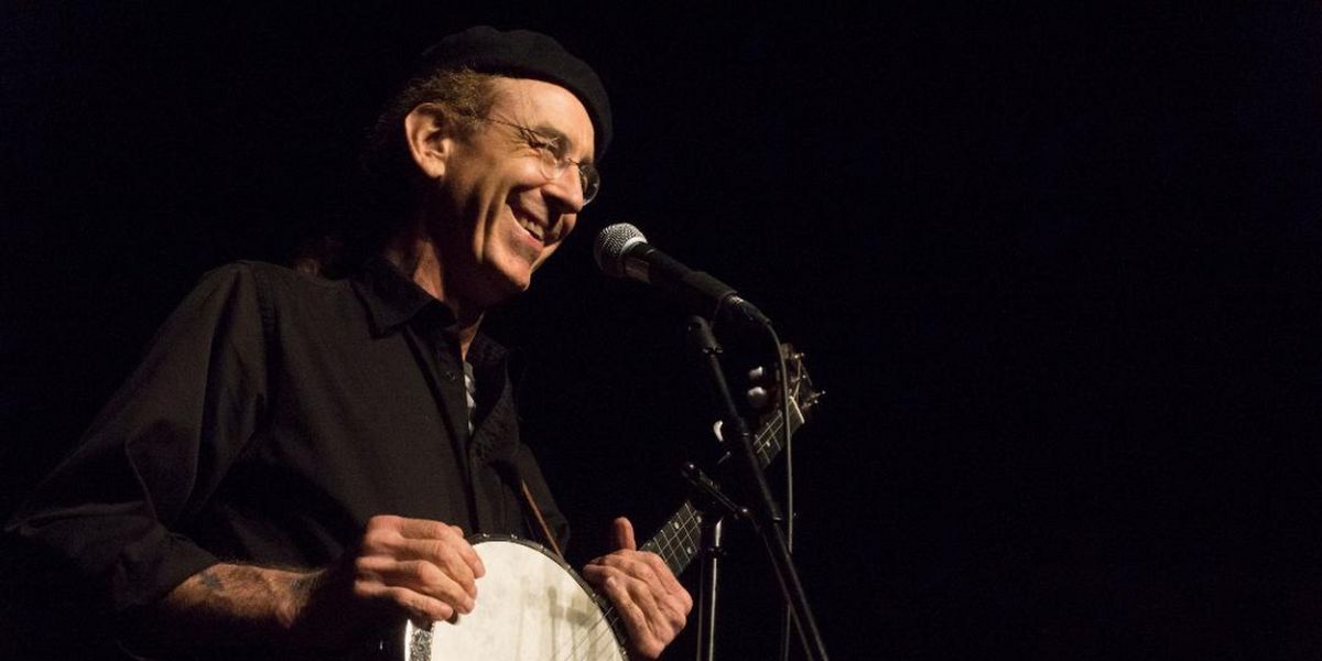 Toronto Comedian Tony Molesworth Brings BANJOKER to Red Sandcastle Theatre 