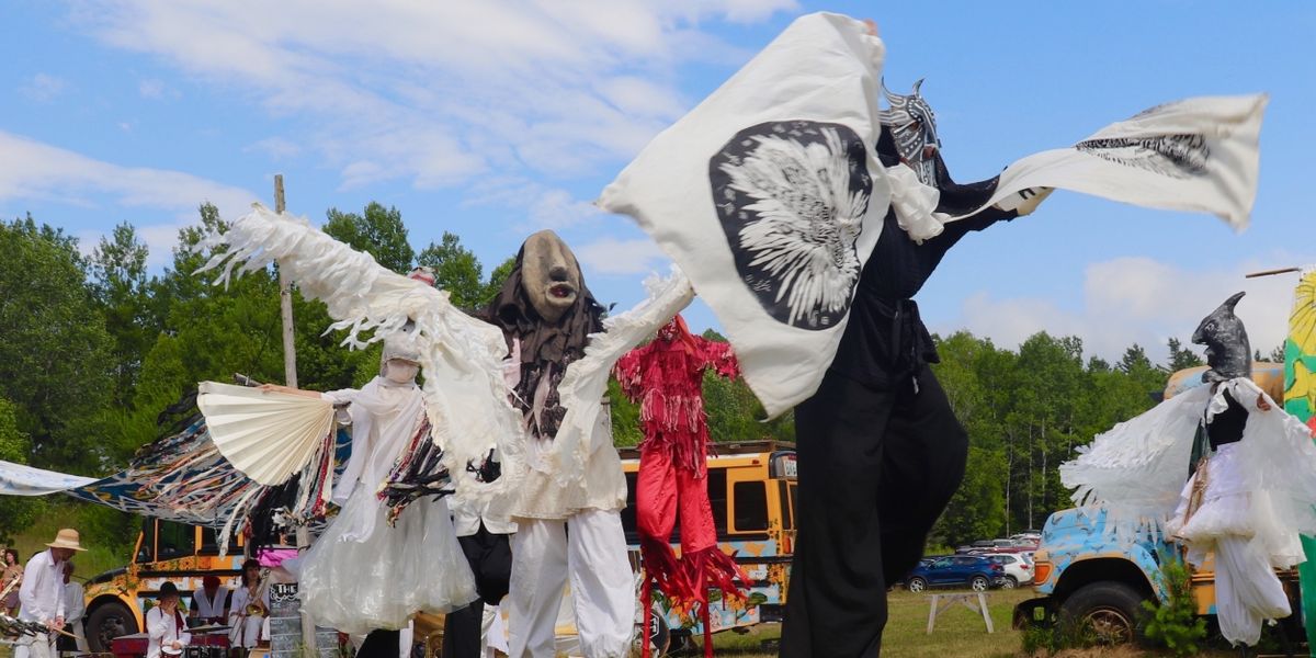 Bread and Puppet to Launch Annual Circus Tour in Vermont This September
