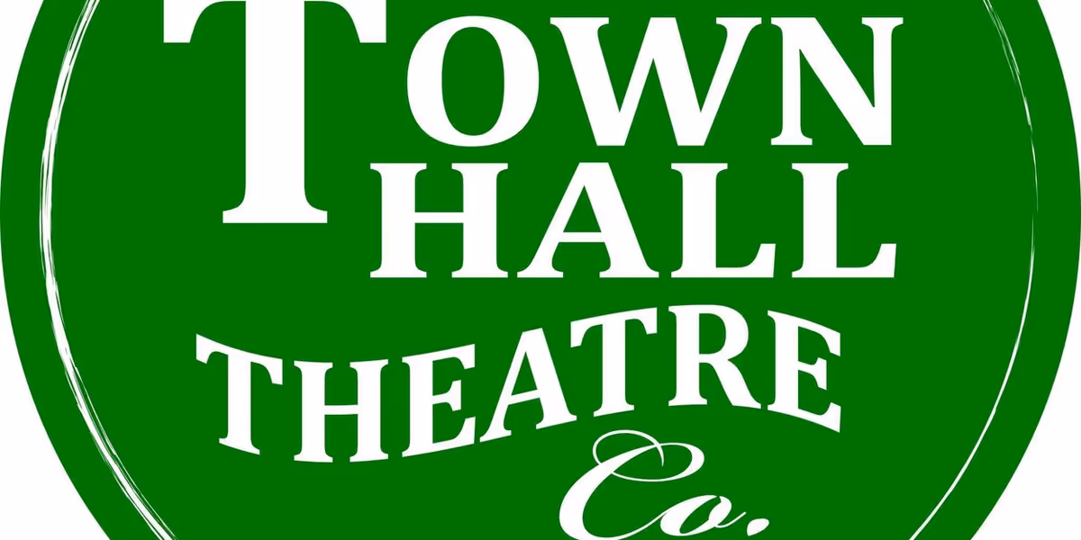 Town Hall Theatre Artistic Director Richard Perez to Depart Organization