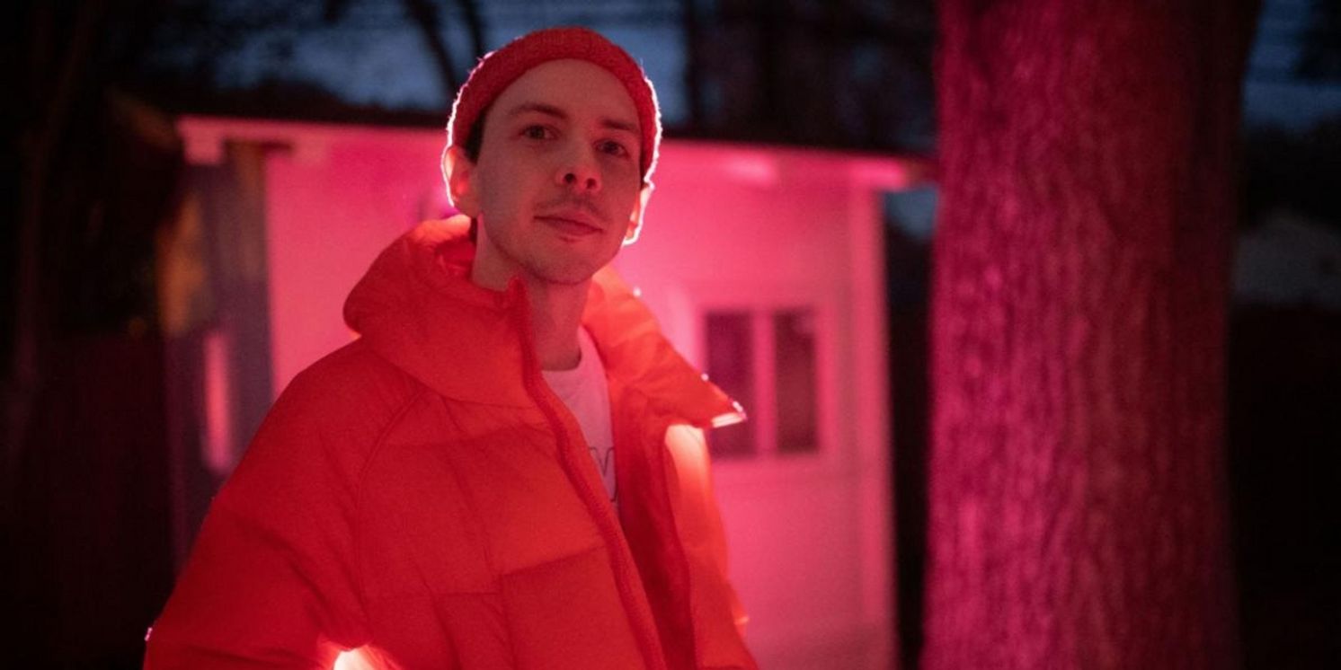 Trace Mountains Shares Cover of Matthew Sweet's 'Sick of Myself'  Image