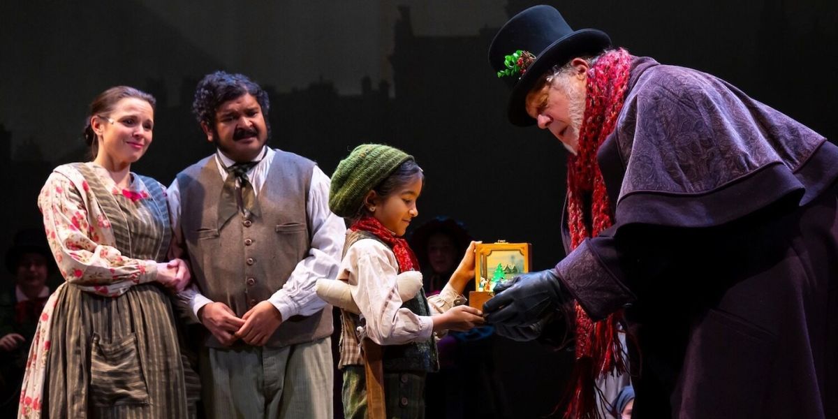 Twelve Puppies from The Seeing Eye to Attend McCarter Theatre Center's A CHRISTMAS CAROL