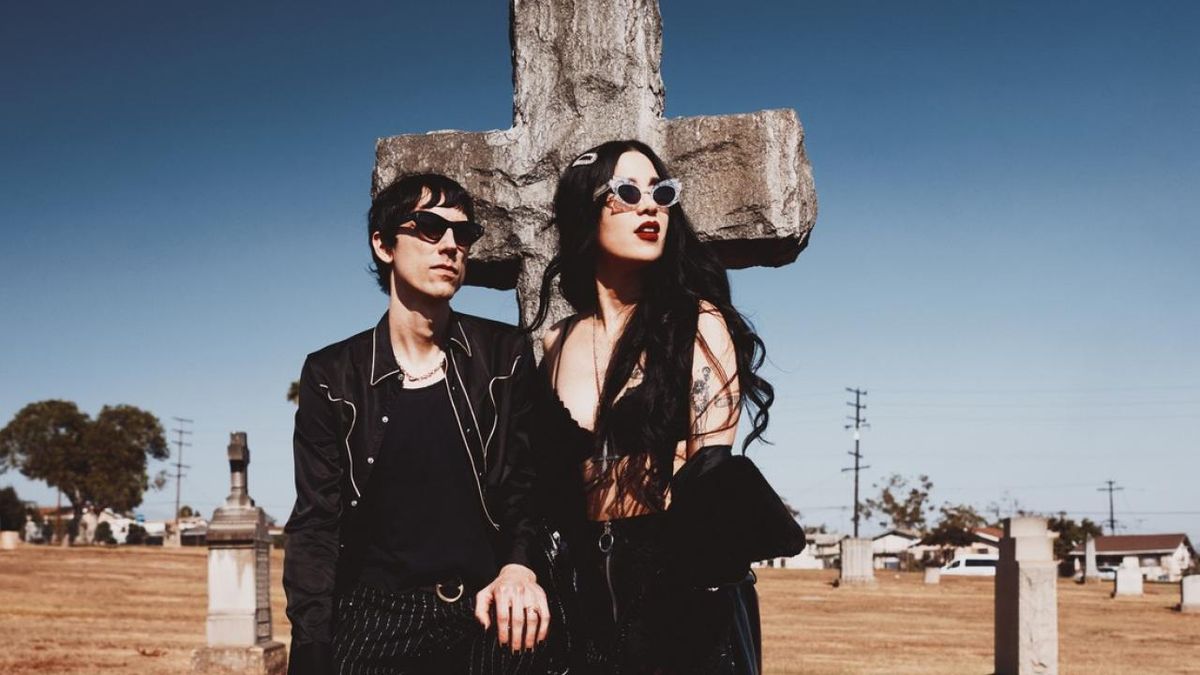 Twin Temple Share Nothing Matters, Announce 2027 Tour for DOOMED LOVERS