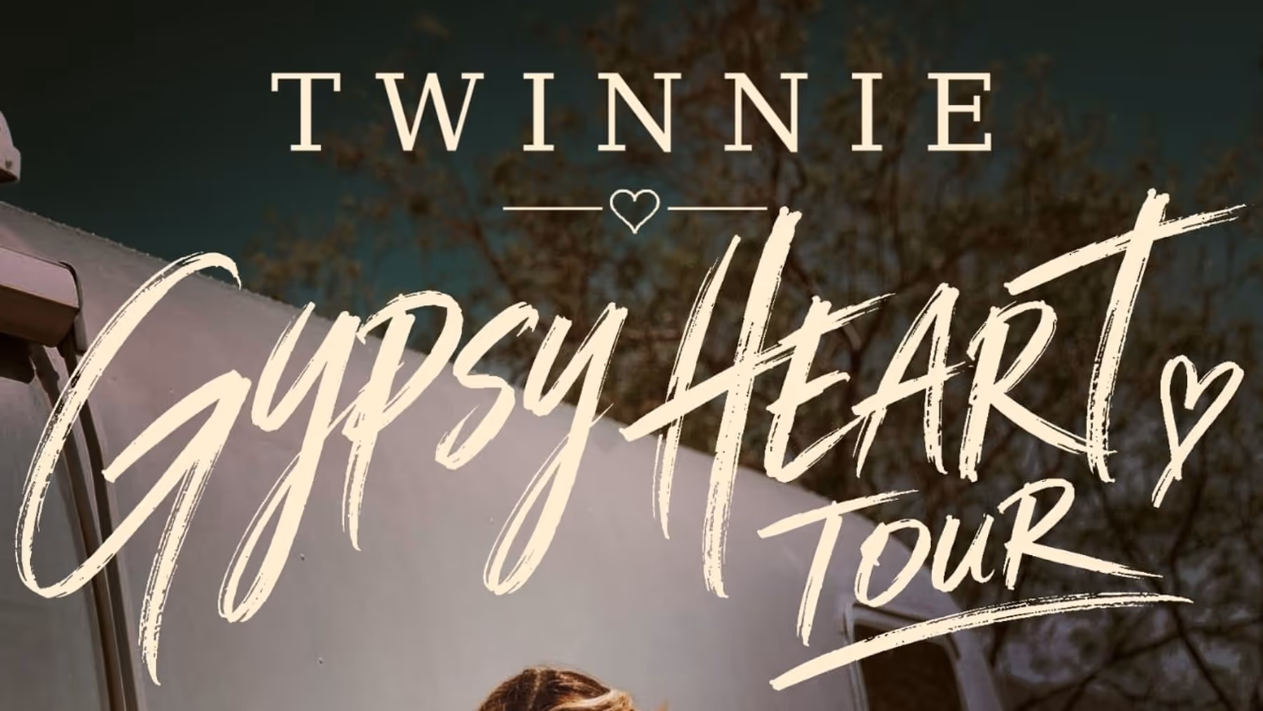 Twinnie Unveils 2027 Gypsy Heart UK Tour and New Single 'Old Friends'