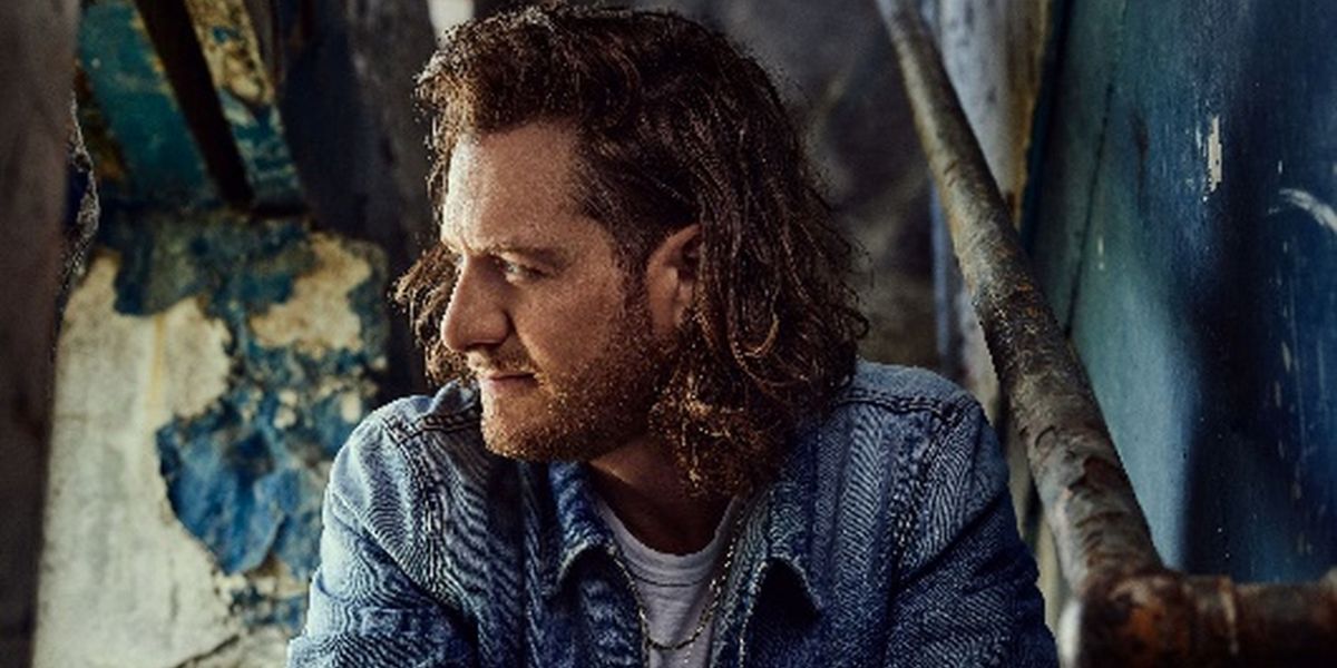 Tyler Hubbard Earns Third Consecutive Solo No. 1 with 'Back Then Right Now'