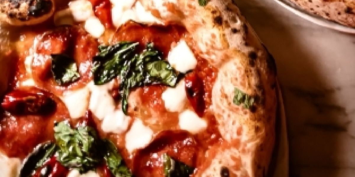 Una Pizza Napoletana Raises Funds for California Wildfire Relief