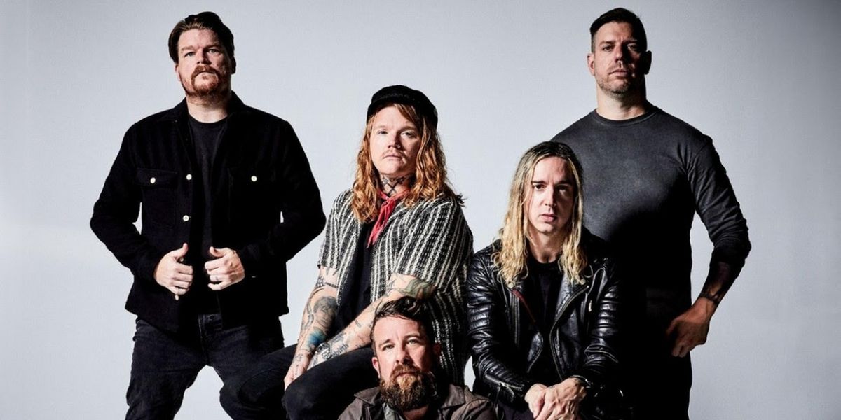 Underoath Shares New Song 'Teeth' Ahead of 'They're Only Chasing Safety' 20th Anniversary Tour