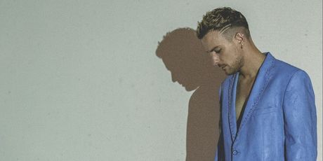 Víctor Arbelo presenta su nuevo disco COM UN LABERINT en el Teatre Condal Photo