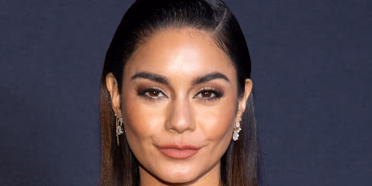 Vanessa Hudgens to Return as Oscars Red Carpet Host With Julianne Hough