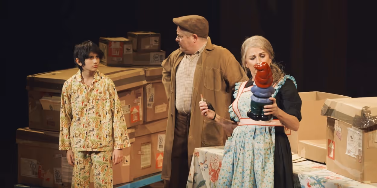 Video: First Look at All New Clips From THE WITCHES at the National Theatre Video