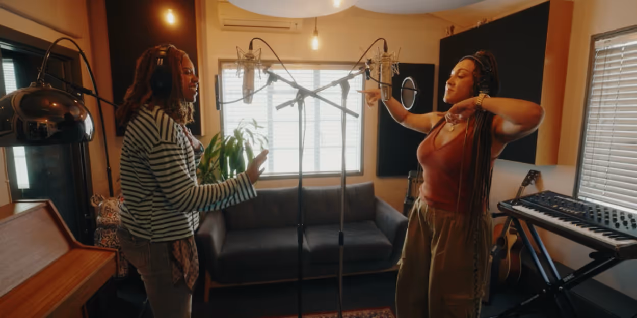 Video: Nia Stephen and Danielle Steers Perform Mashup of 'I Don’t Need Your Love'… Video