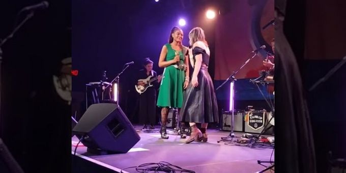 Video: Anaïs Mitchell & Allison Russell Perform 'Wedding Song' From HADESTOWN