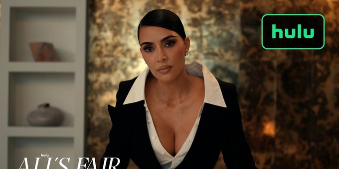 Video: Sarah Paulson, Glenn Close & More in New Trailer for Ryan Murphy's ALL FAIR