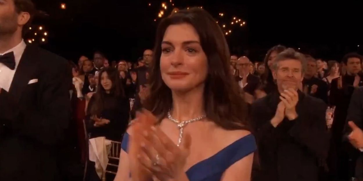 Video: Anne Hathaway Has Emotional Reaction to Barbra Streisand at the SAG Awards  Image