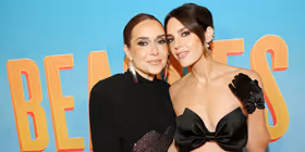 Inside Opening Night of BEACHES with Jessica Vosk, Kelli Barrett & More