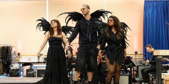 Video: Inside a Killer Day of Rehearsals with the Cast of BLOOD/LOVE