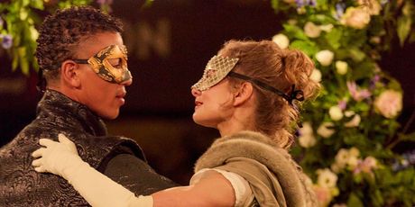 Video: Guillaume Diop and Léonore Baulac Perform BRIDGERTON Ballet at Paris Premiere Photo