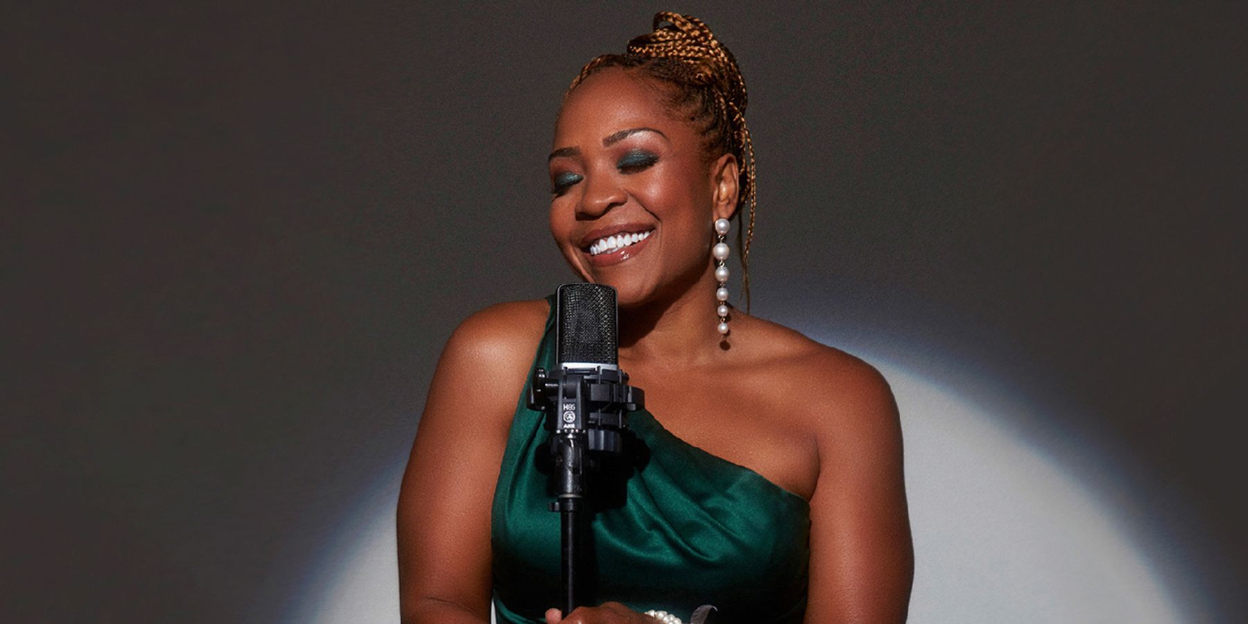 Video: Divine Brown Is Reimagining the Holidays