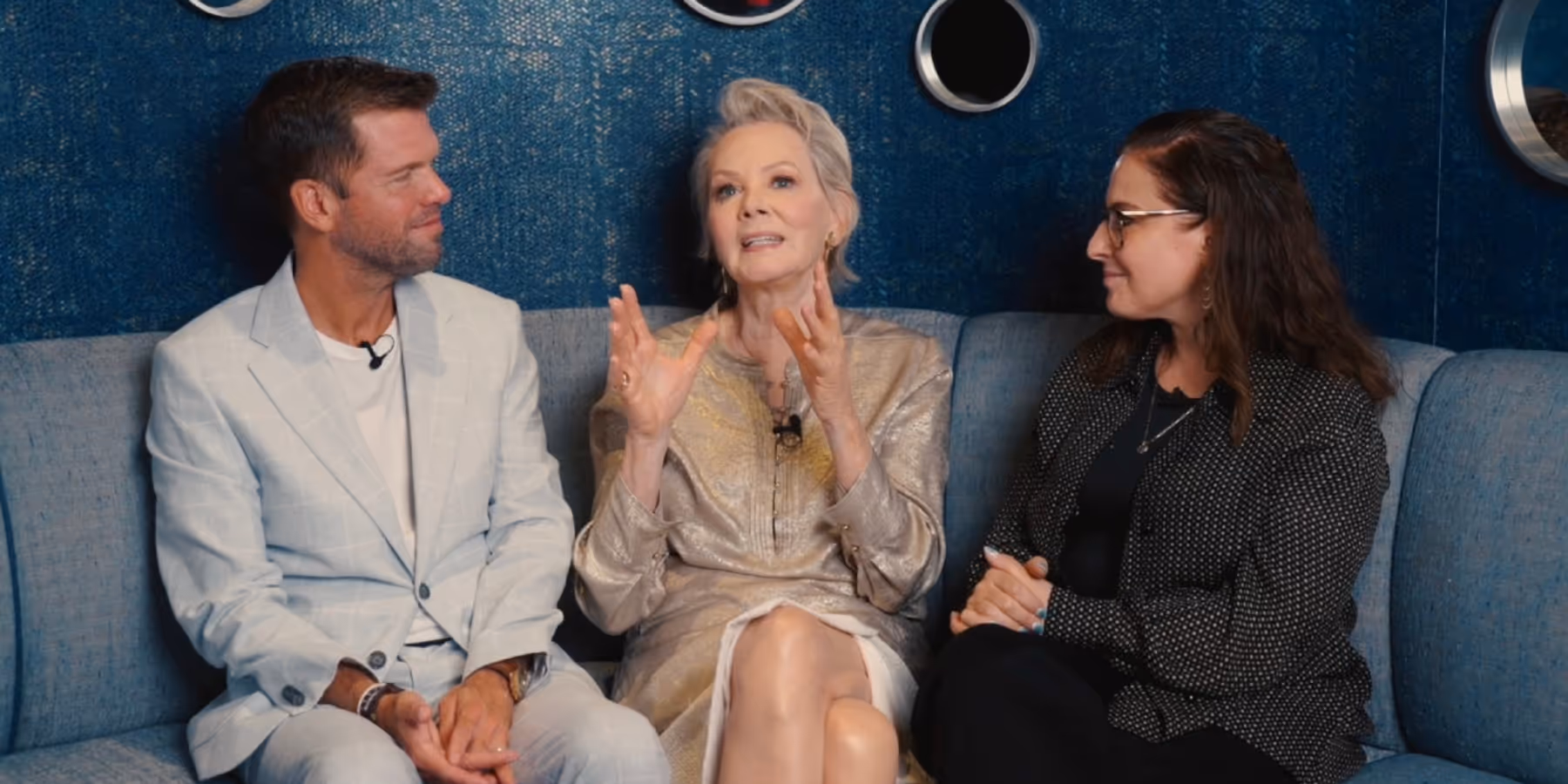 Video: Jean Smart Is Glad to Be Back on Broadway in CALL ME IZZY