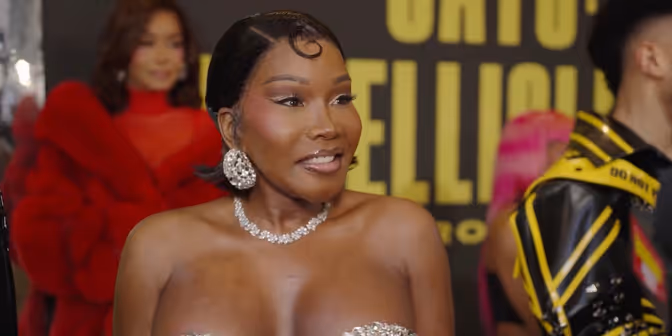 A Jellicle Cast Comes Out to Celebrate Opening Night of CATS: THE JELLICLE BALL