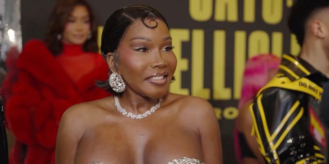 Video: A Jellicle Cast Comes Out to Celebrate Opening Night of CATS: THE JELLICLE BALL