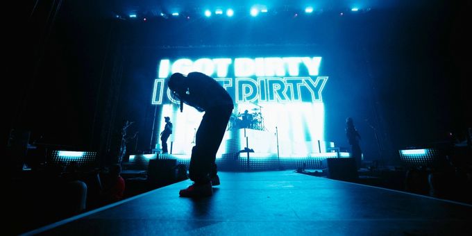 Video: CHASE ATLANTIC: LOST IN HEAVEN Concert Film Trailer Released