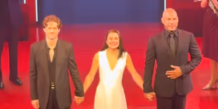 Video: CHESS Cast Takes Final Bows on Broadway