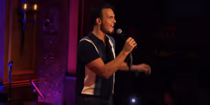 Video: Cheyenne Jackson Sings Lady Gaga, LA CAGE AUX FOLLES and More Ahead of 54 Below Return