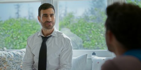 Video: Chubby Bunny Game Goes Wrong in SHRINKING Season 3 Clip Photo