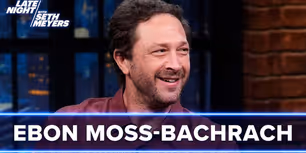 Video: Ebon Moss-Bachrach Shares Onstage Phone Mishap in DOG DAY