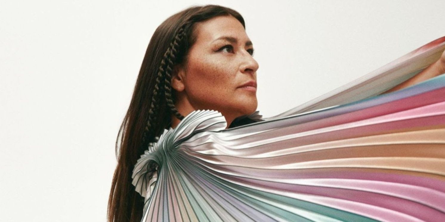 Video: Elisapie Shares Fleetwood Mac Cover 'Sinnatuumait (Dreams)' Video  Image