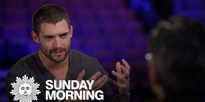 Video: SUPERMAN Star David Corenswet Talks Theater Roots on CBS SUNDAY MORNING