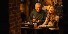 Ariana Grande is a Former FBI Negotiator in FOCKER-IN-LAW Trailer