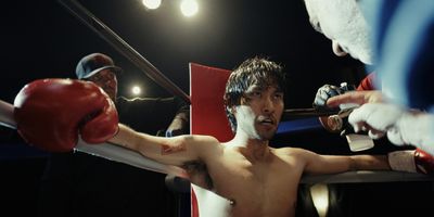Video: How HAMILTON Prepared Jin Ha for Boxing Scenes in SUGAR Photo