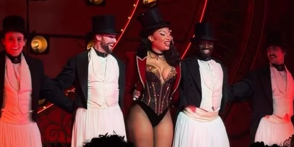 Video: Megan Thee Stallion Takes Her First Bow In MOULIN ROUGE! & Performs a Megamix of Hits Photo