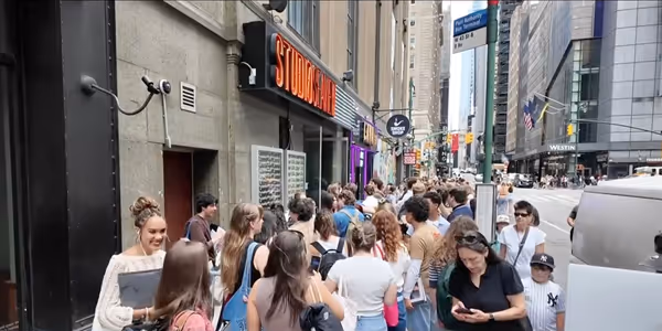Video: Inside the SPRING AWAKENING Open Call With Thousands of Young Performers Photo