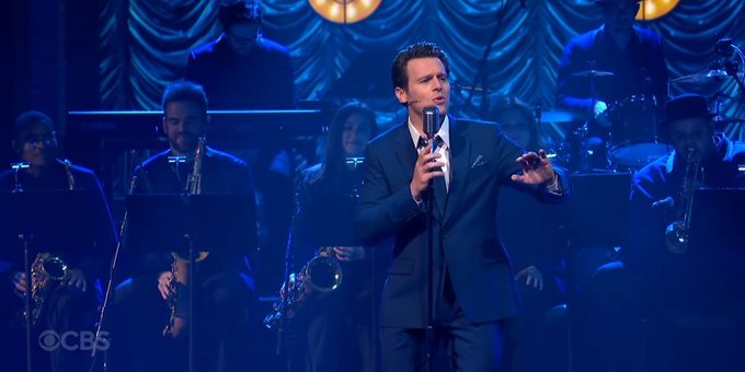 Video: Jonathan Groff and the JUST IN TIME Cast Perform 'Beyond the Sea' 
